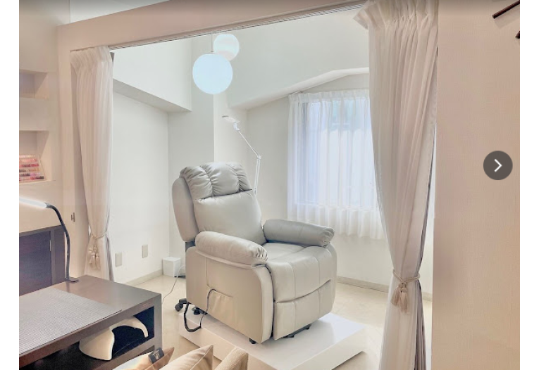 ネイルサロン NAIL ＆ EYELASH arch 【アーチ】銀座・アイ施術